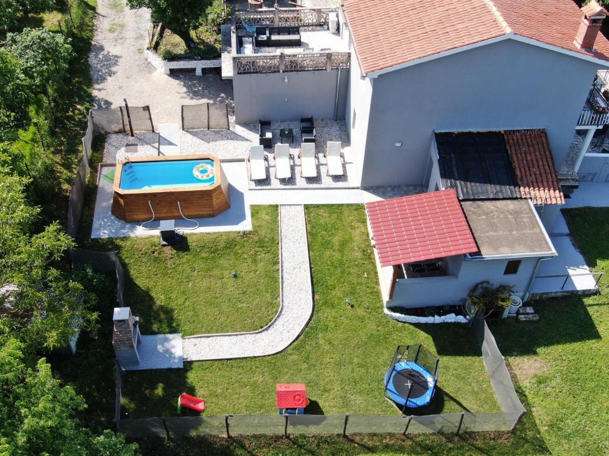 Apartman Goga With Pool And Jacuzzi Labin  Exterior foto