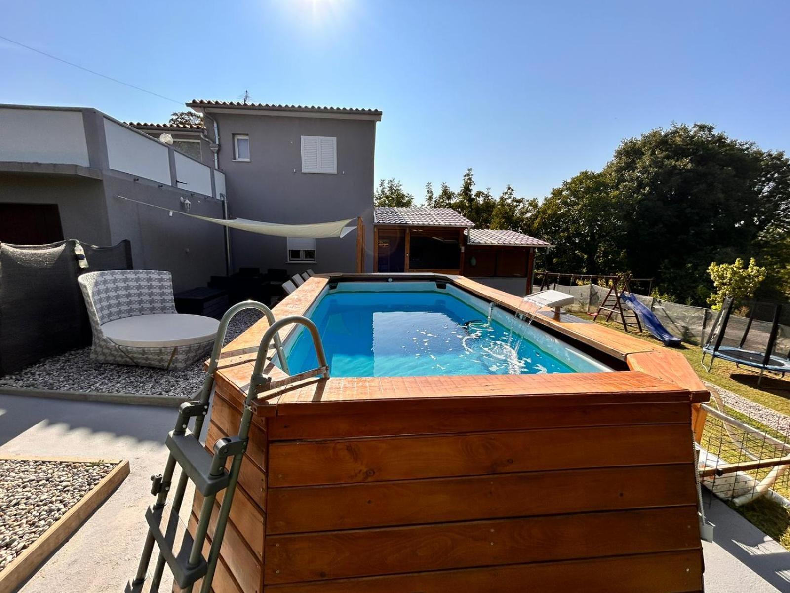 Apartman Goga With Pool And Jacuzzi Labin  Exterior foto