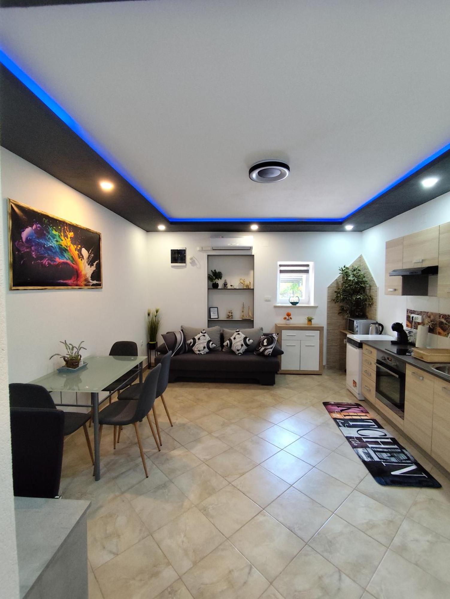 Apartman Goga With Pool And Jacuzzi Labin  Exterior foto